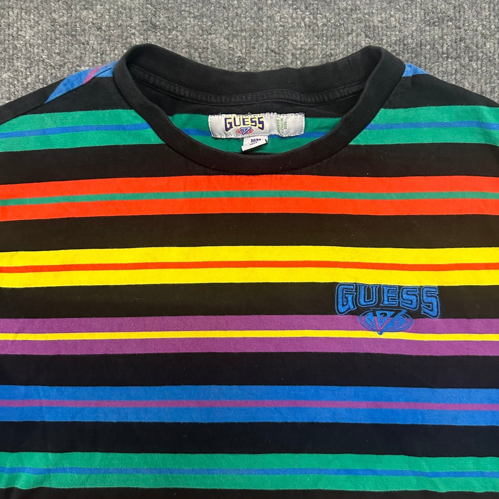 Guess T-Shirt Mens Size M J Balvin Collab Rainbow Horizontal Stripe Black Logo gallery