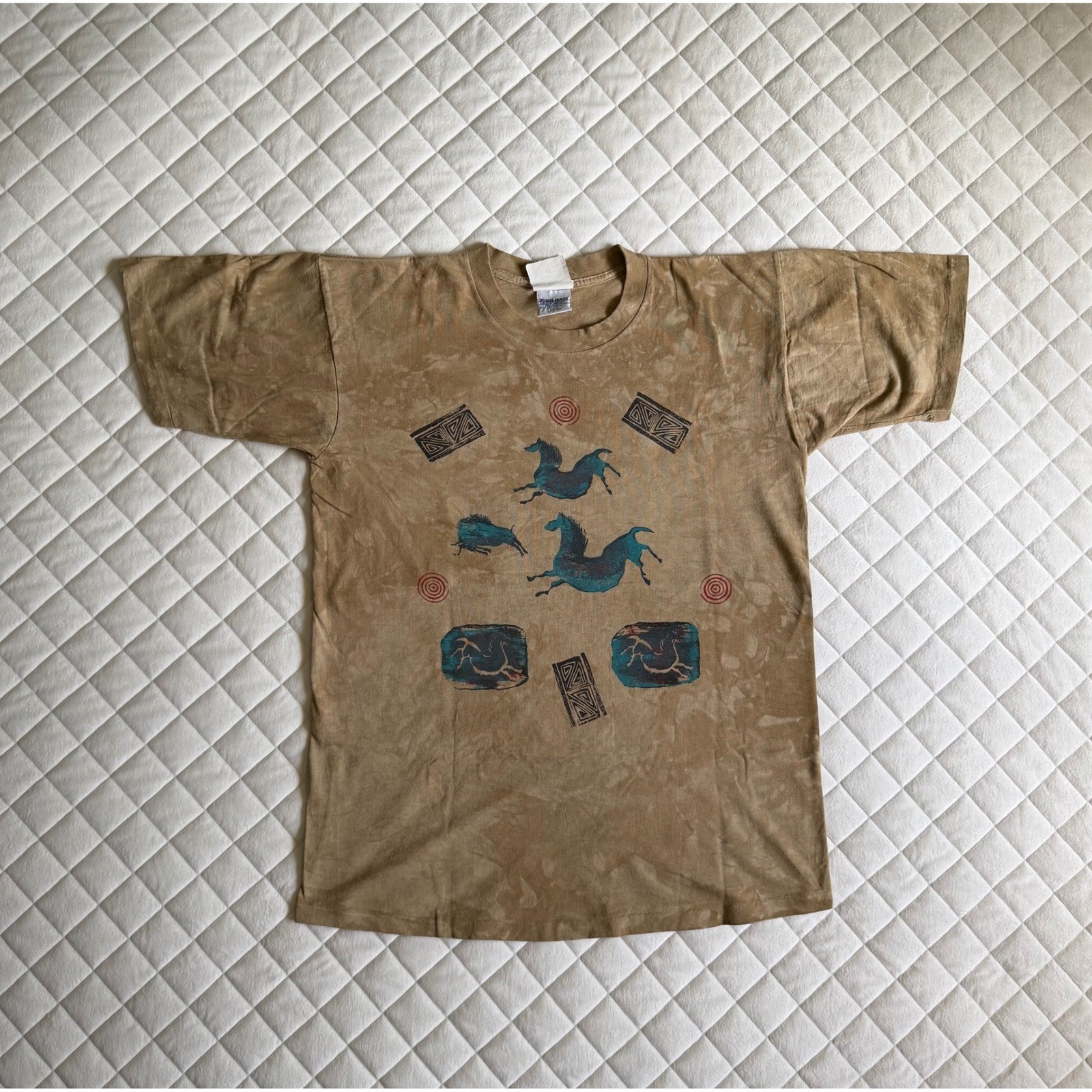 VTG 90s Andrea Bragg Designs Ethnic Tribal Graphic T Shirt Brown tie-dye Sz L