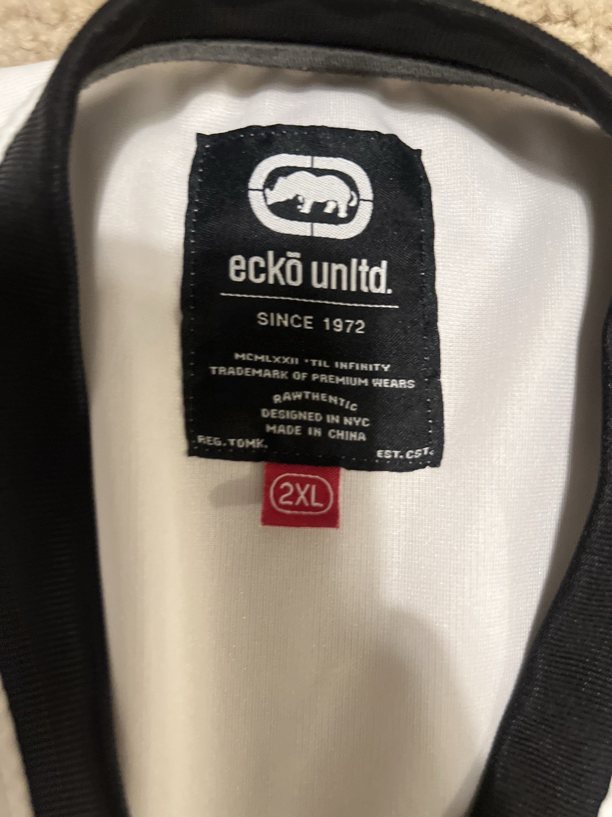 Ecko Unltd. Men's 2XL White/Black V-Neck Short Sleeve Graphic Logo T-Shirt gallery