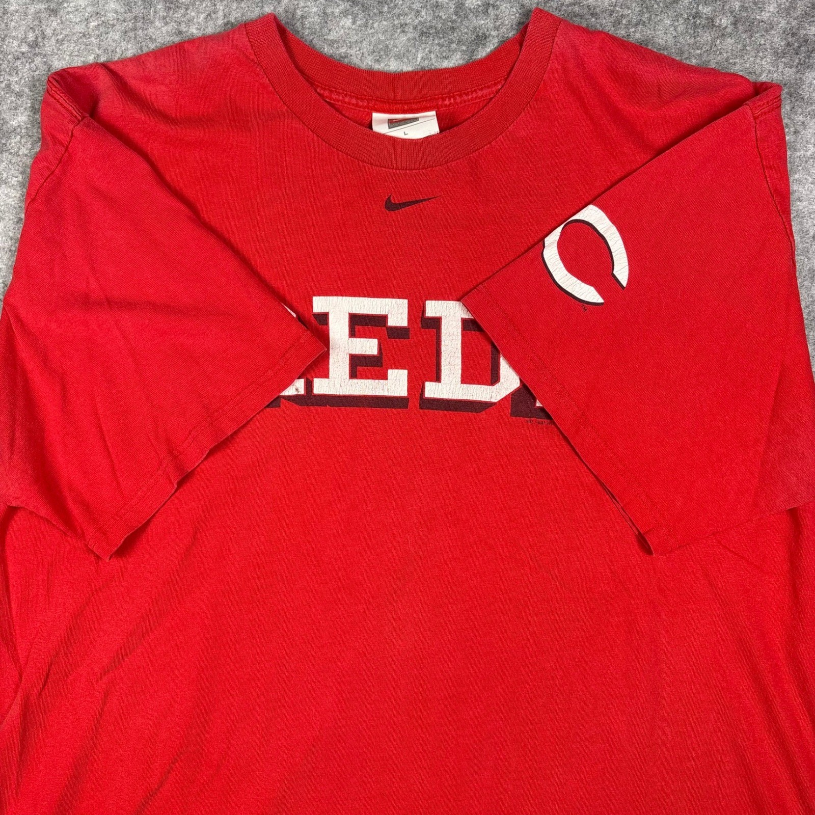 Vintage 2007 Nike Cincinnati Reds MLB T-Shirt Red Mens Large Graphic Tee gallery