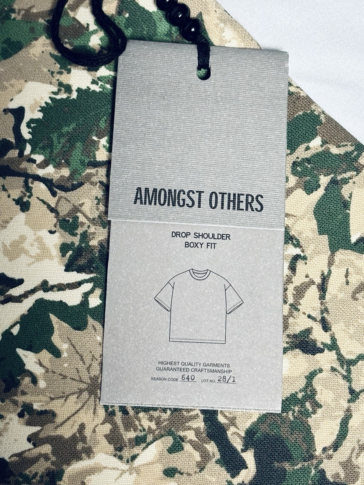 Amongst Others Drop Shoulder Boxy Fit Short Sleeve Shirt Camo Men's X-Large NWT gallery