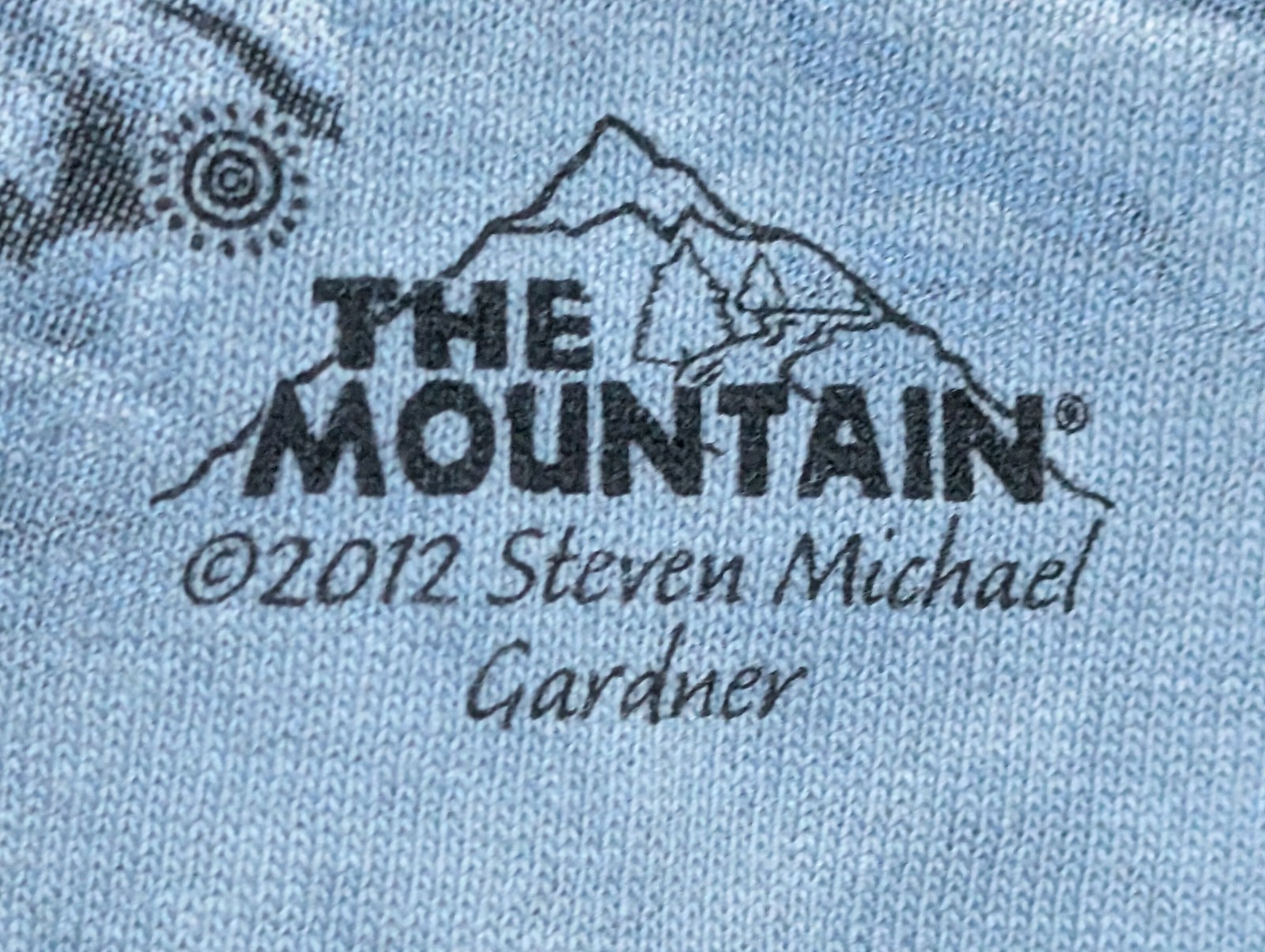 The Mountain Mens T-shirt Blue "Wolf Gallery" Flawed Retired Logo 2XL #6512 gallery