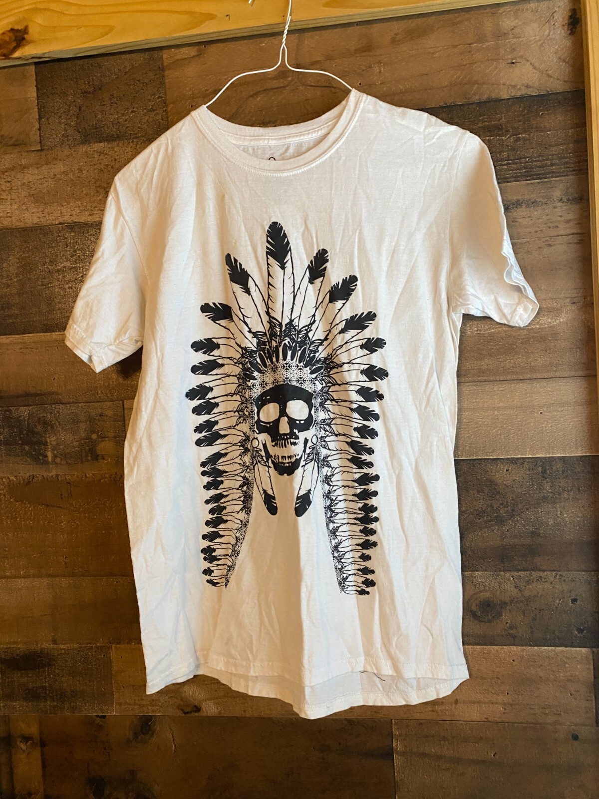 No Wire Hangers T-Shirt Adult Medium Skull Headdress White Black USA Made Tee gallery
