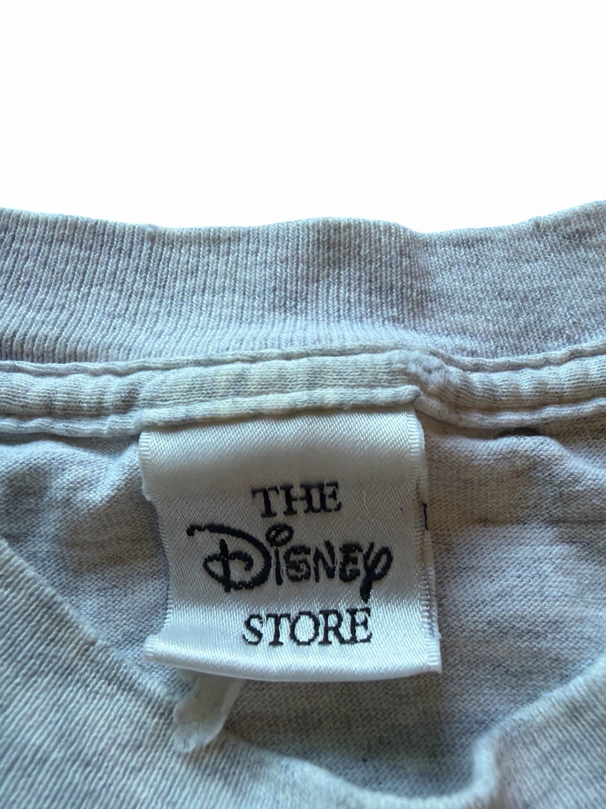 VTG Disney Store Pocahontas Percy The Pug RARE OSFA Gray Graphic Sleep T-Shirt! gallery