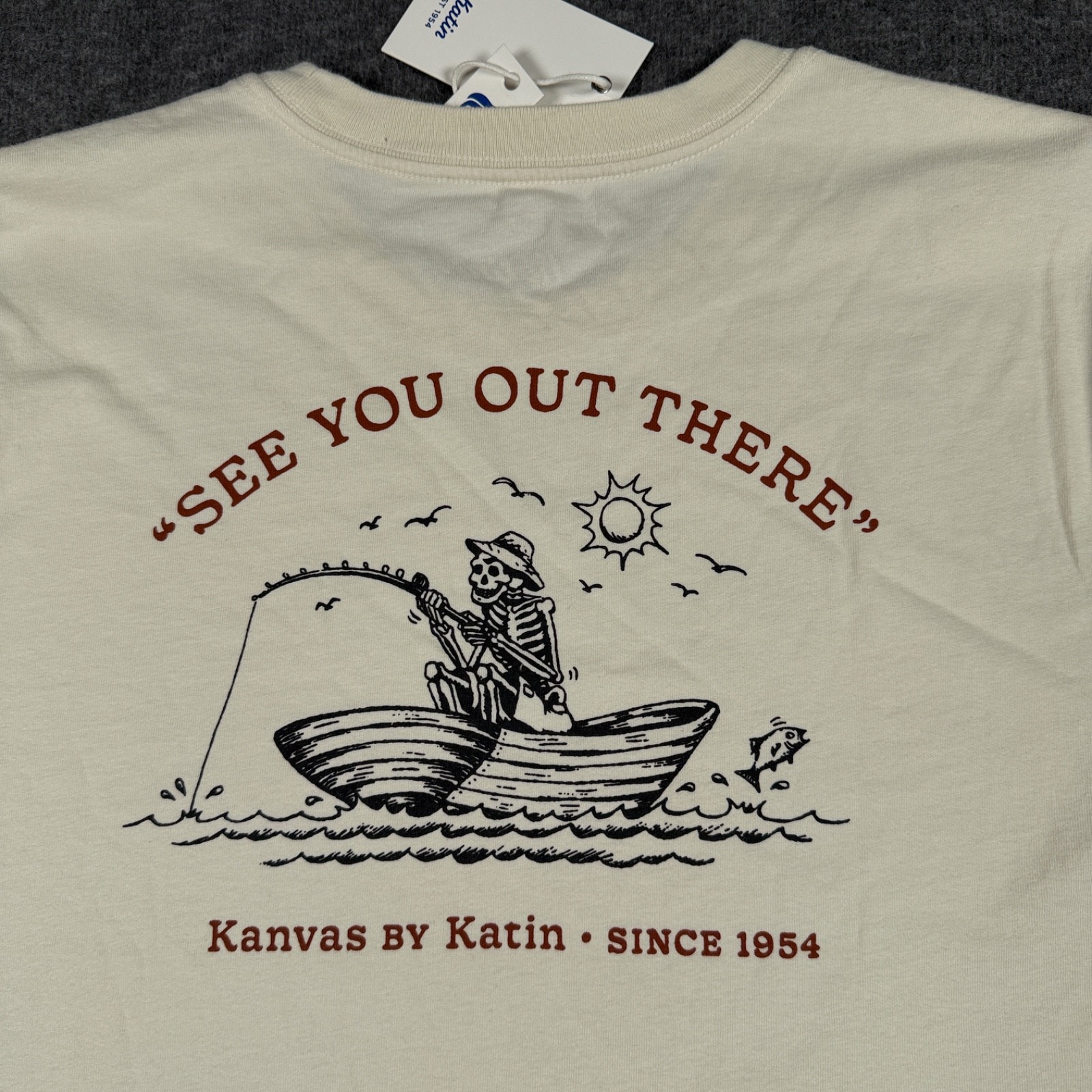 Katin Shirt Mens Medium Beige Cast Off Skeleton Boat Crew Short Sleeve Tee NWT gallery