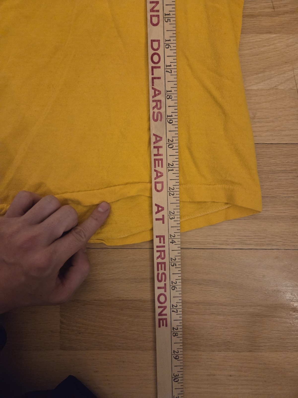 Russell Athletic 1976 Track & Field Classic Graphic Yellow Men's M Crew Neck Tee gallery
