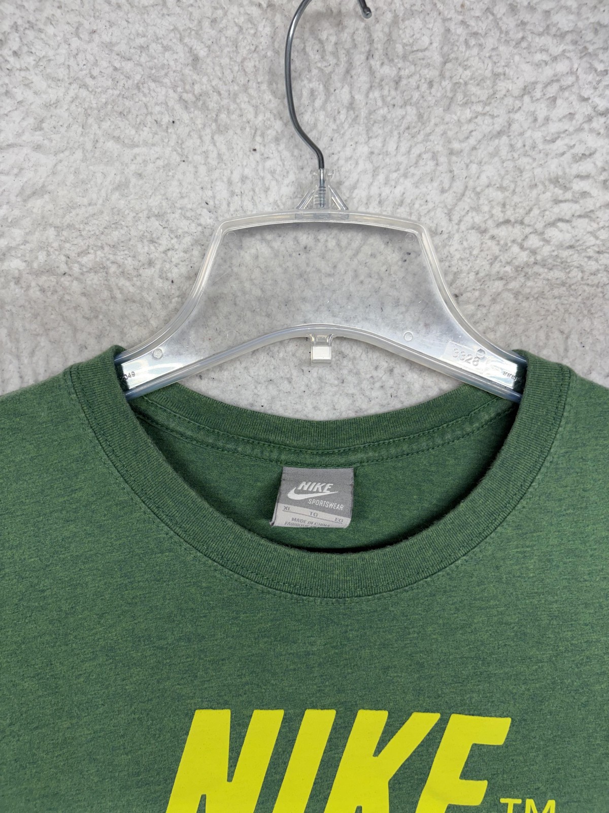 VTG Nike Shirt Mens XL Extra Large Green Short Sleeve Track & Field Sportswear gallery