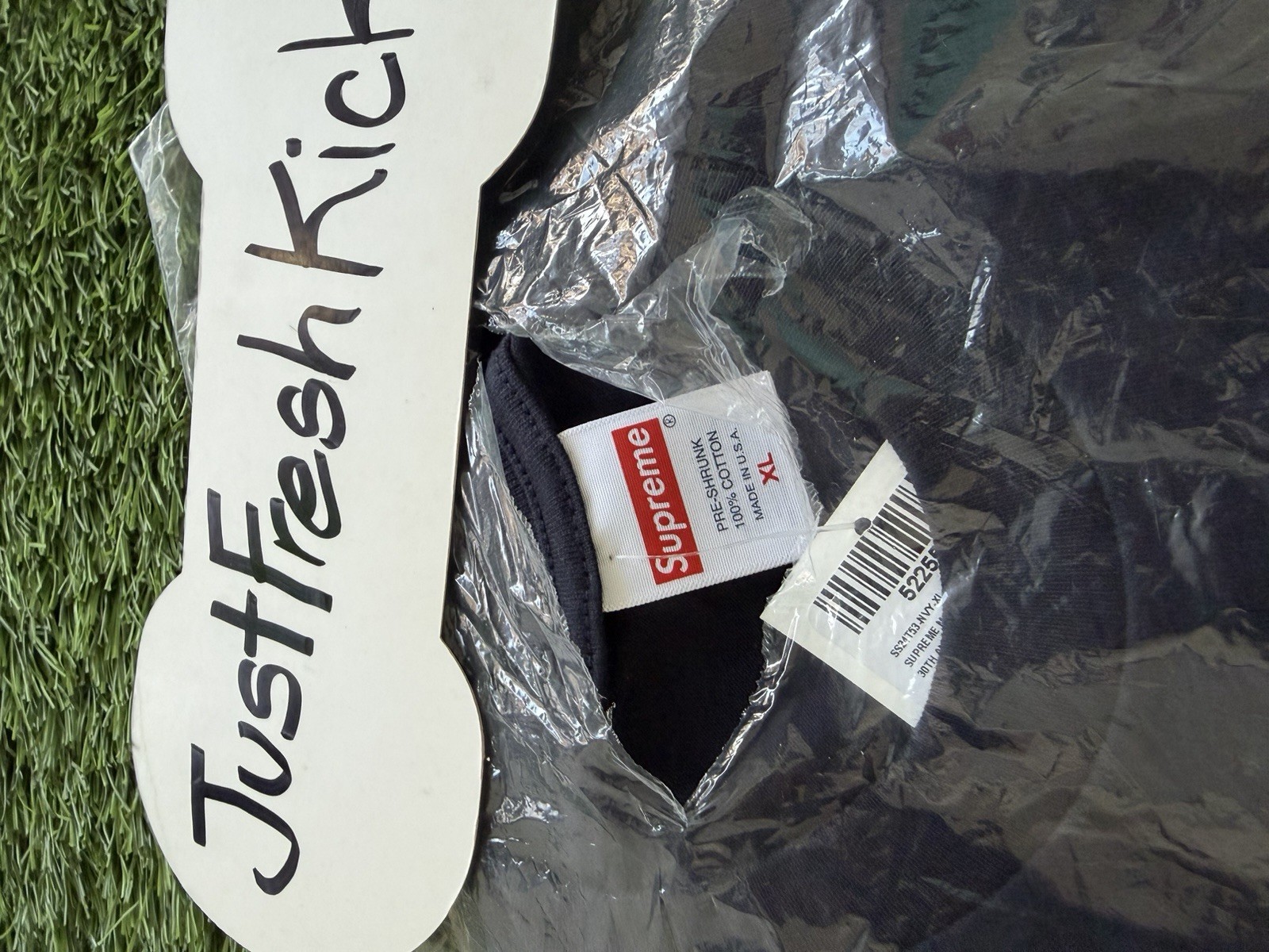 Supreme 30th Anniversary First Tee (SS24) Navy Brand New 100% Authentic Size XL gallery
