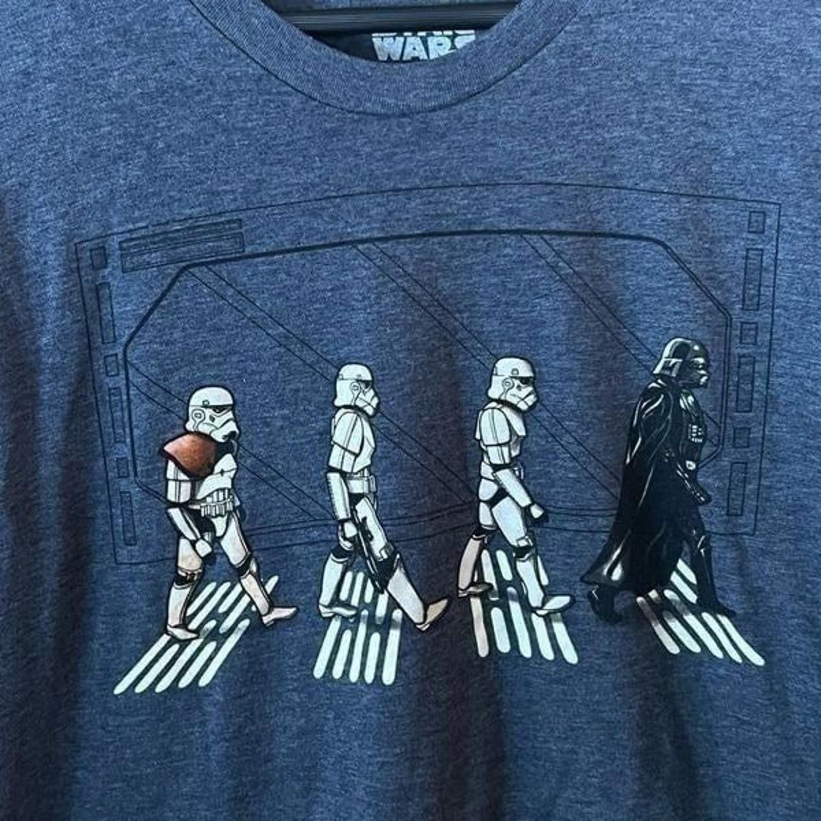 Star Wars Mens Large "Death Star Road" T-Shirt Vader Stormtroopers Beatles Parod gallery