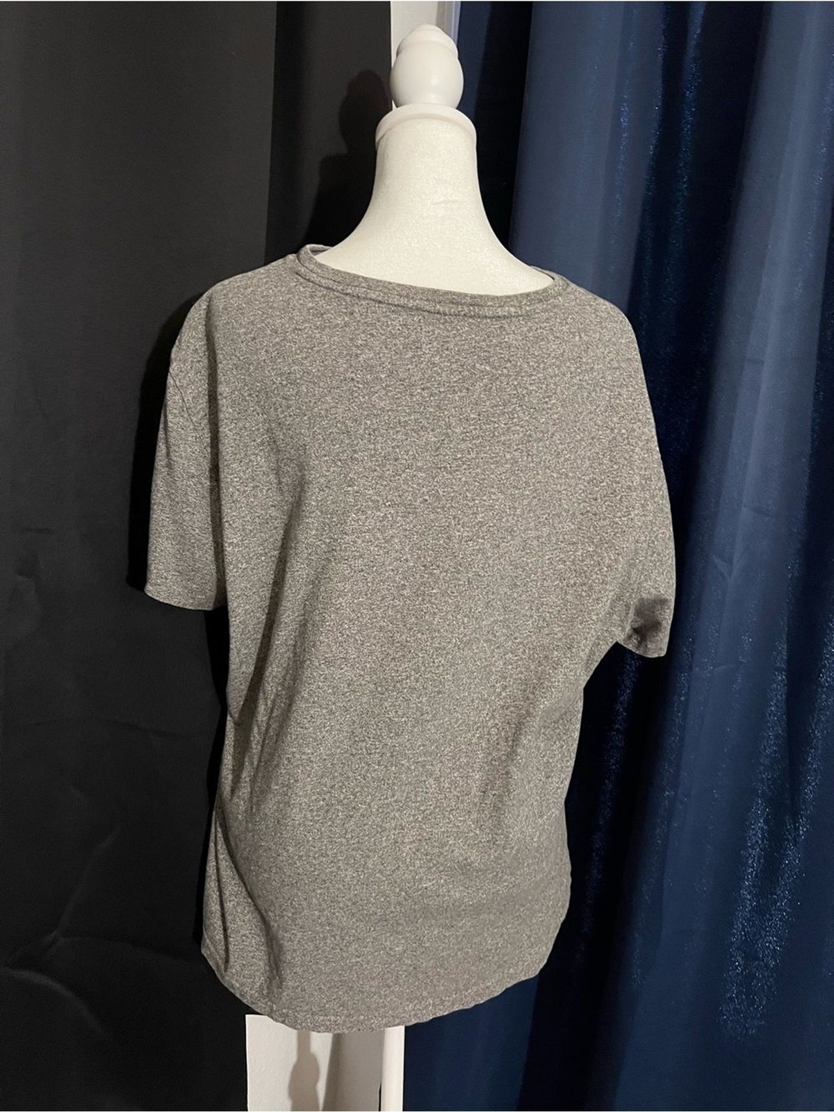 Polo Ralph Lauren Gray Heather V-Neck T-Shirt Men’s Large Black Pony Logo gallery