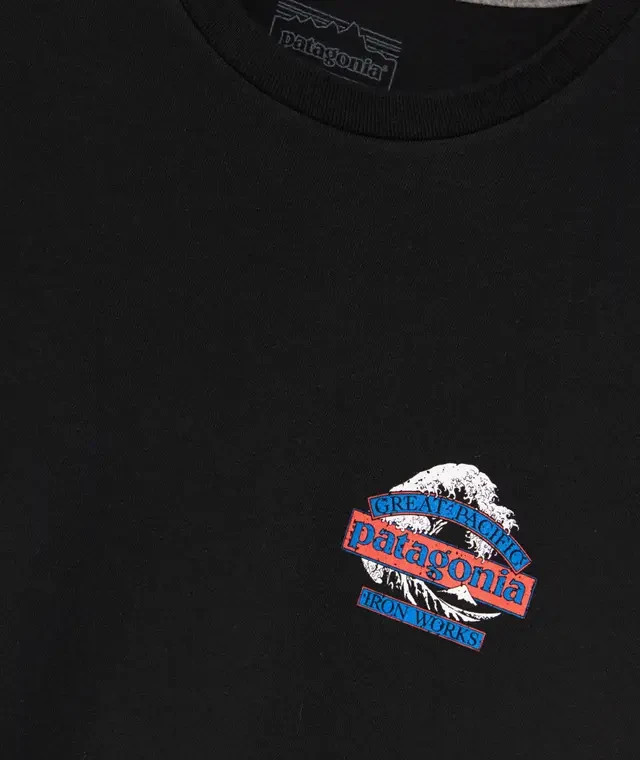 NWT Patagonia Men's Great Waves Responsibili-Tee 37873 Black X-Large gallery