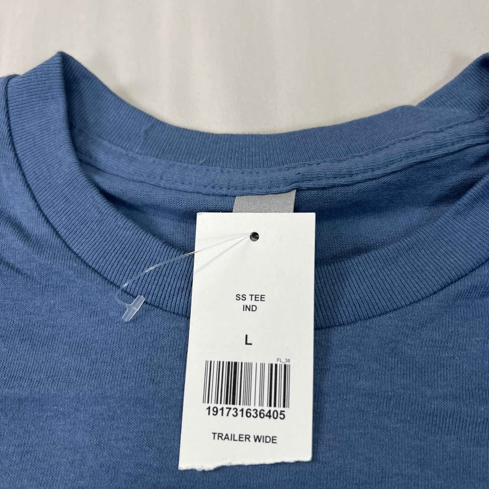 Gildan Tee Mens Large Blue Trailer Redneck Funny Camping Outdoor NWT gallery