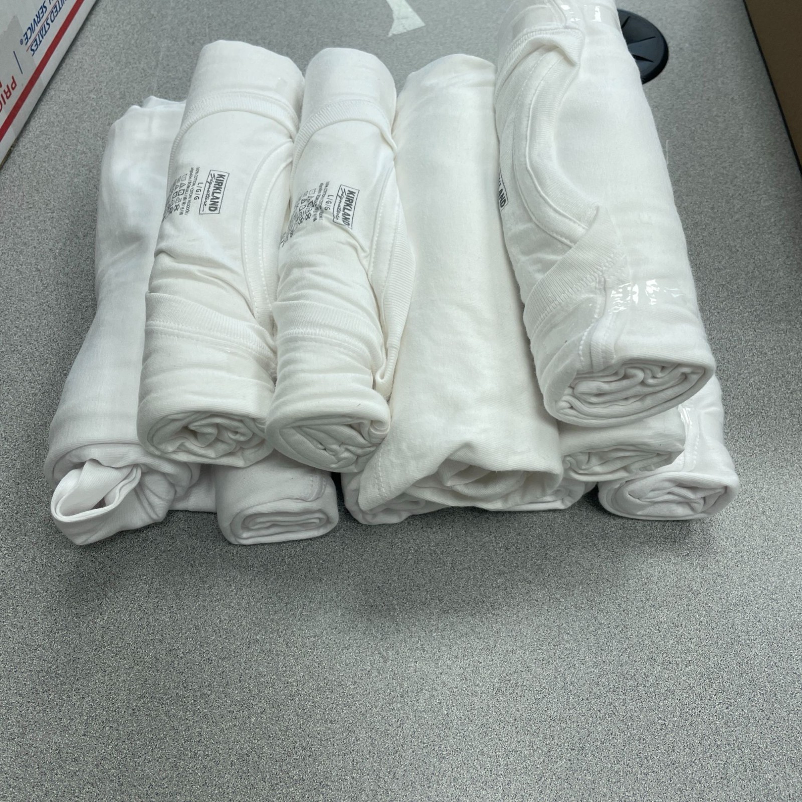 NWOT Pack of 10 Kirkland Signature Men's L White Crew Neck T-Shirts L1689 gallery