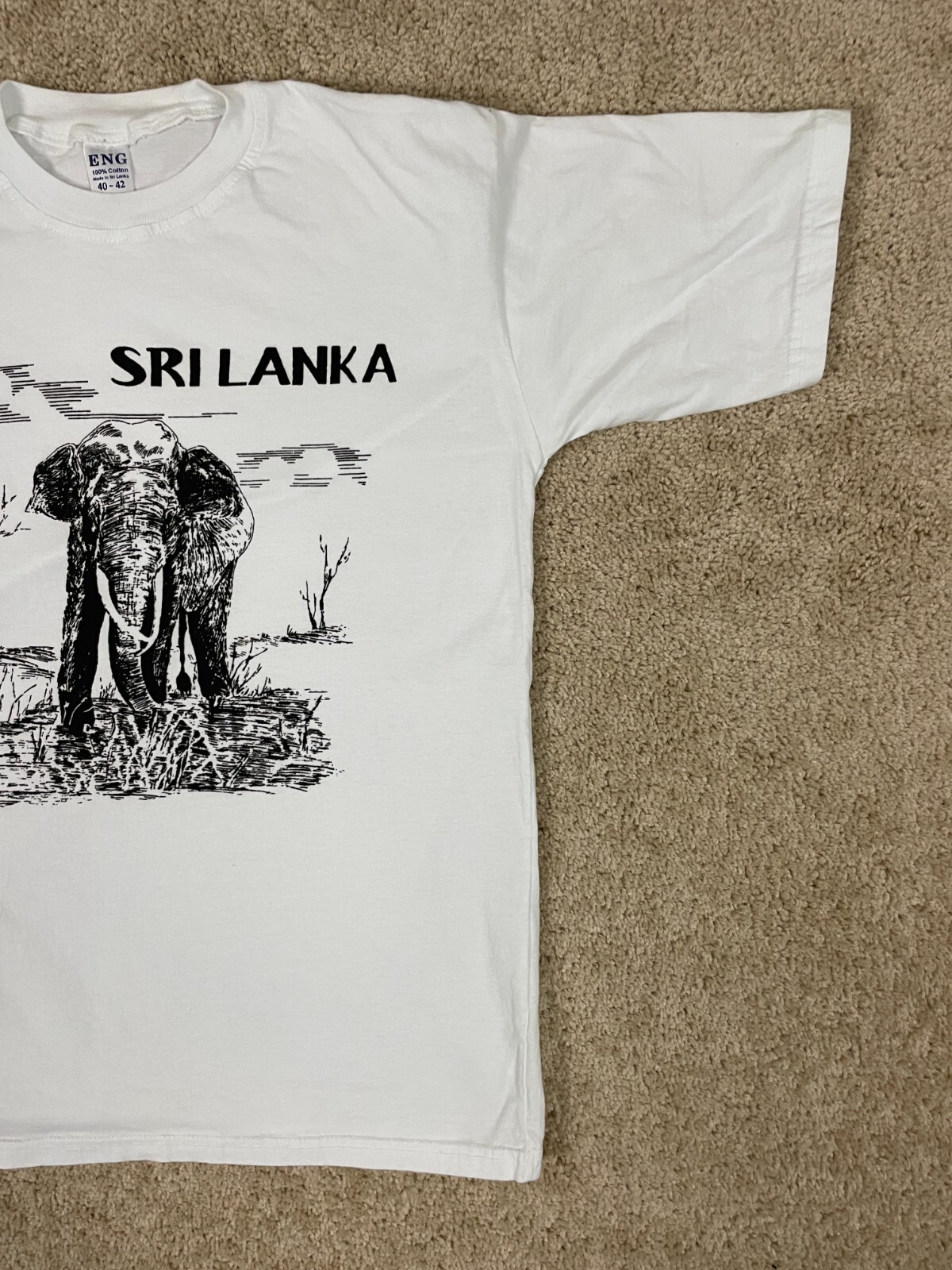 ENG T-Shirt Mens Large Regular Fit Crew Neck Sri Lanka Wildlife Elephant White gallery