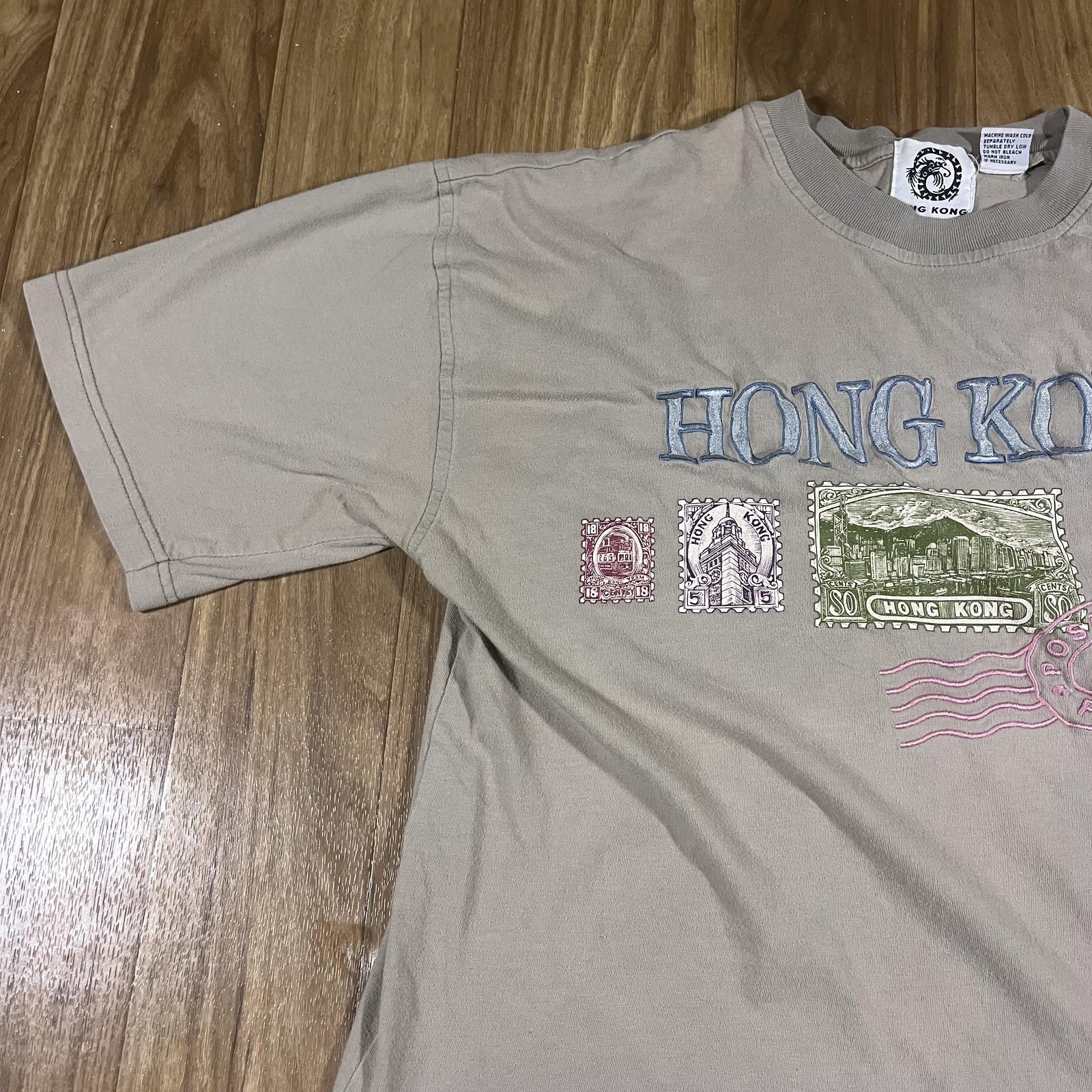 Vintage Hong Kong Shirt Mens XL Beige Embroidered Stamp Graphic Tourist Tee 90s gallery