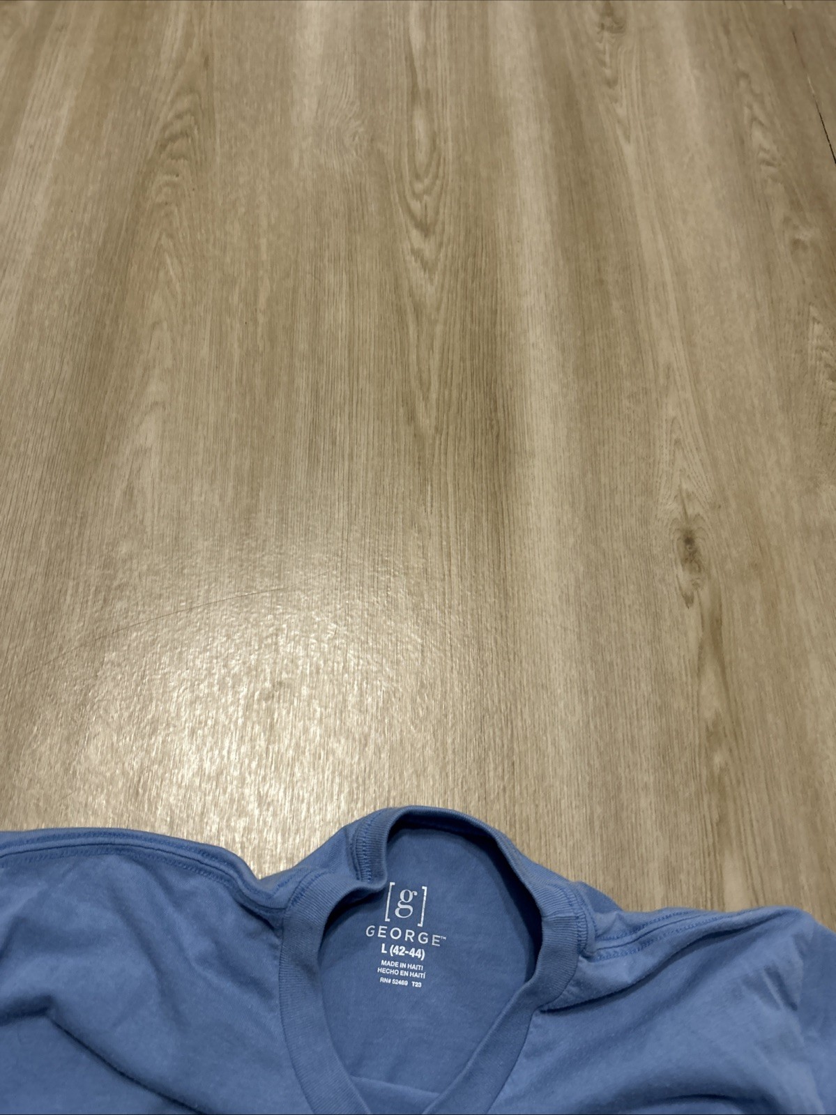 George Light Blue T-Shirt Men’s Size L gallery