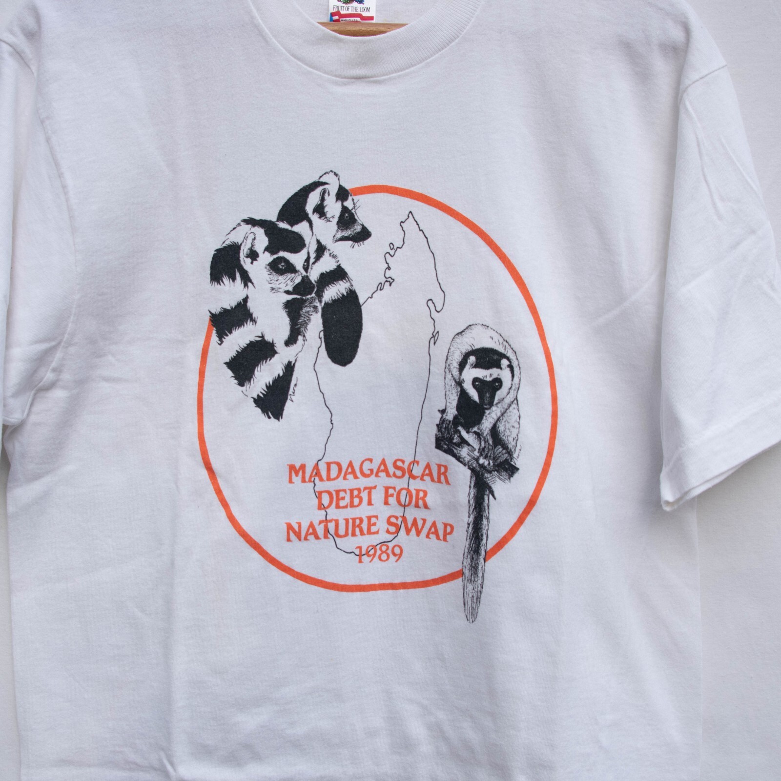 Vtg 1989 WWF Madagascar T-Shirt L Lemur Double Sided Single Stitch USA Made Rare gallery