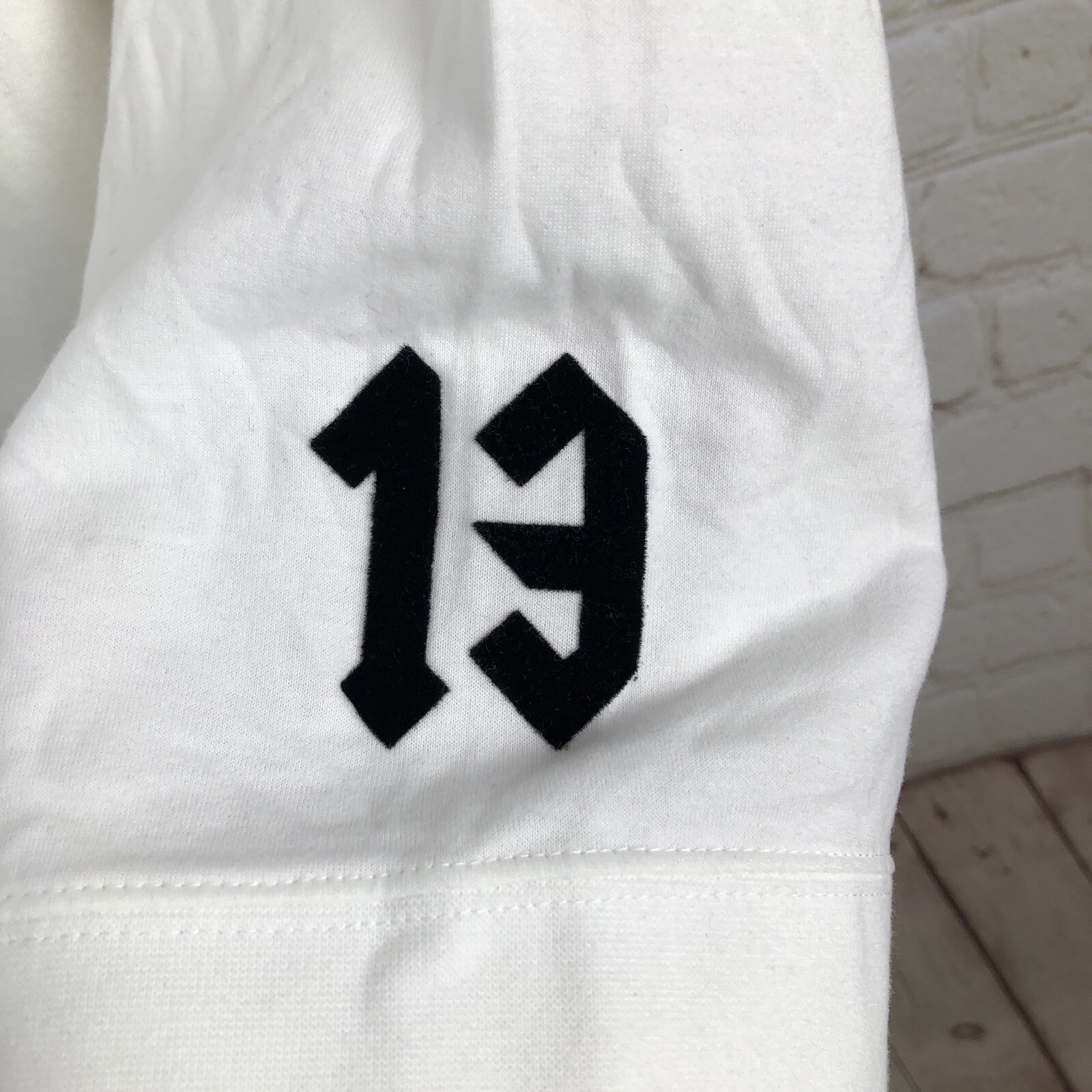 NWT Puma Fenty Rihanna Long Sleeve Crew Neck T-Shirt White Size Large $110 gallery