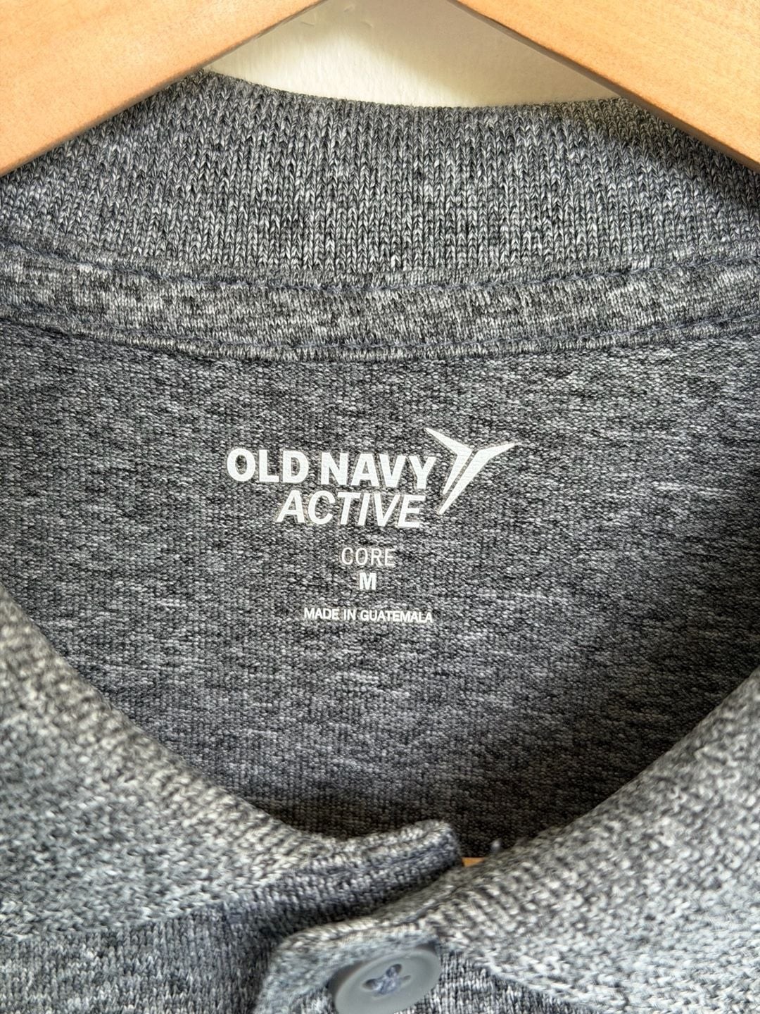 Old Navy Active Core Go-Dry Heathered Polo ShirtMen’s Medium gallery