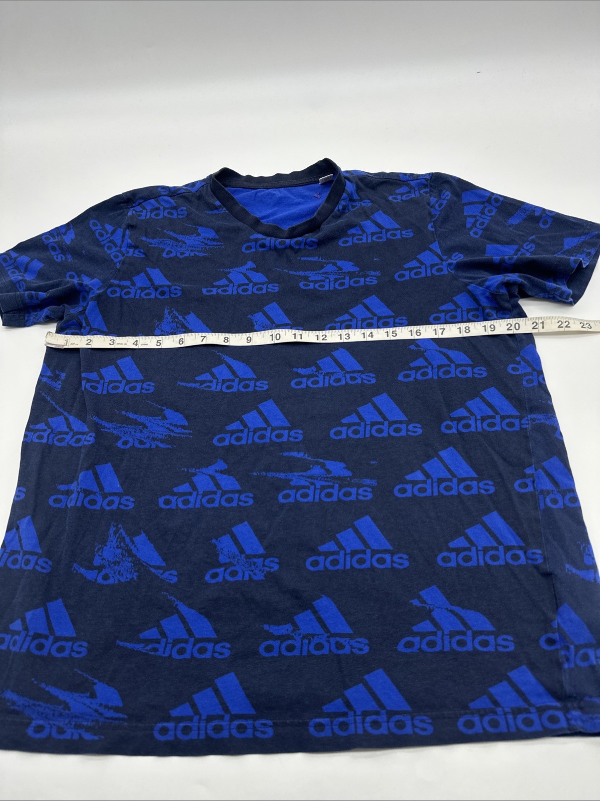 Adidas T-Shirt Men Small Aop Logo Multicolor ..#29834 gallery