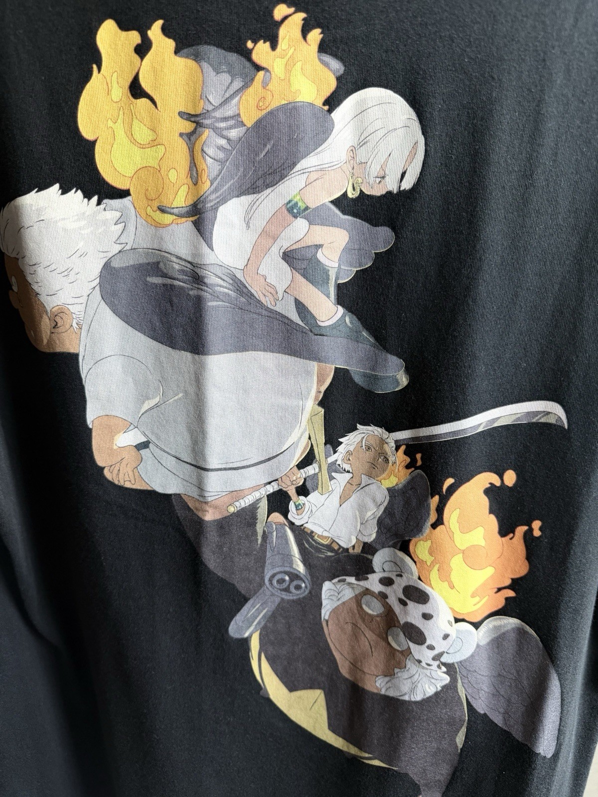 UNIQLO One Piece UT Clones Graphic Black T-Shirt Size Medium Anime Manga NEW gallery