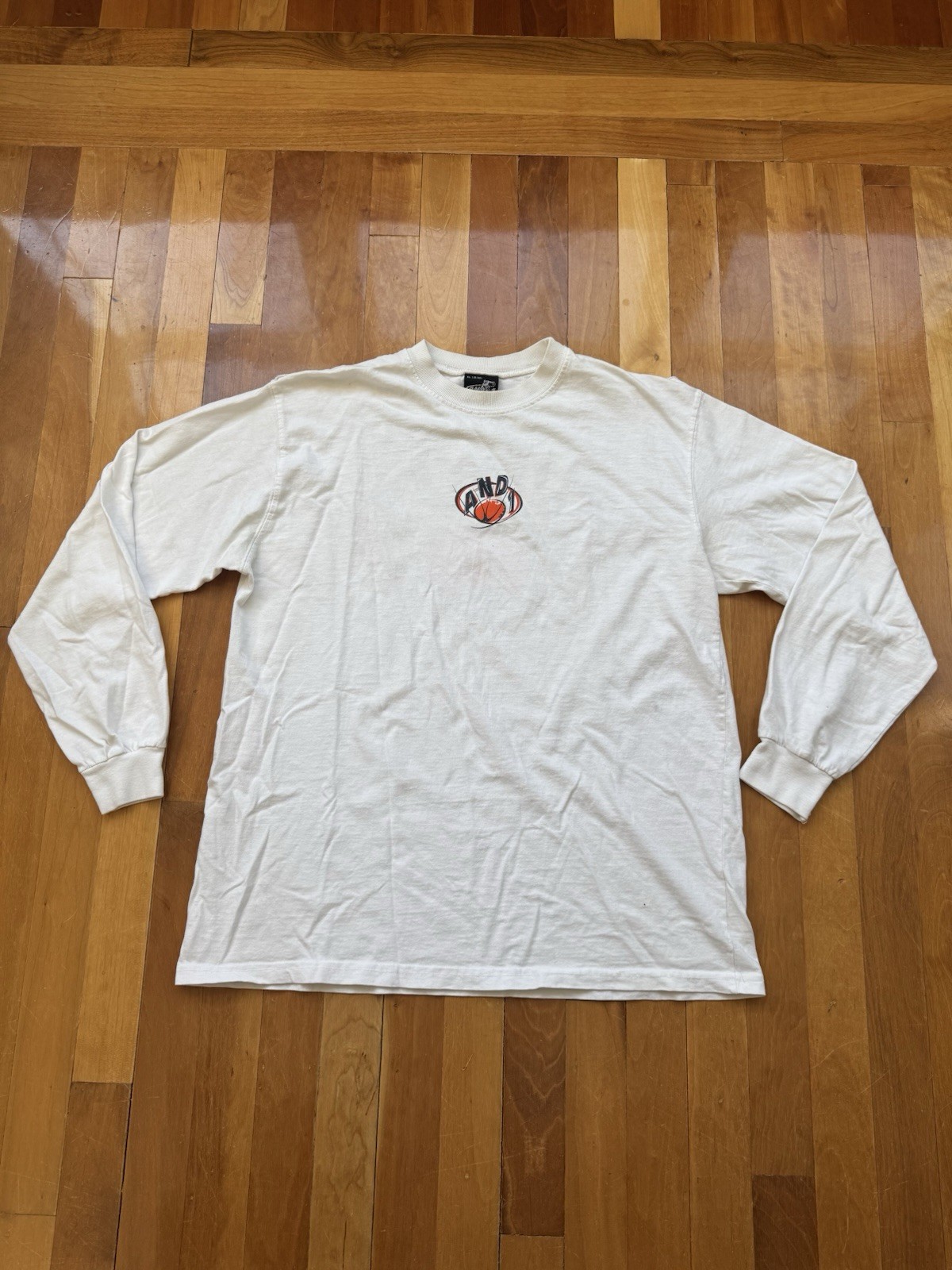 Men’s AND1 White Long Sleeve Graphic Tshirt Size XL HAS FLAWS gallery