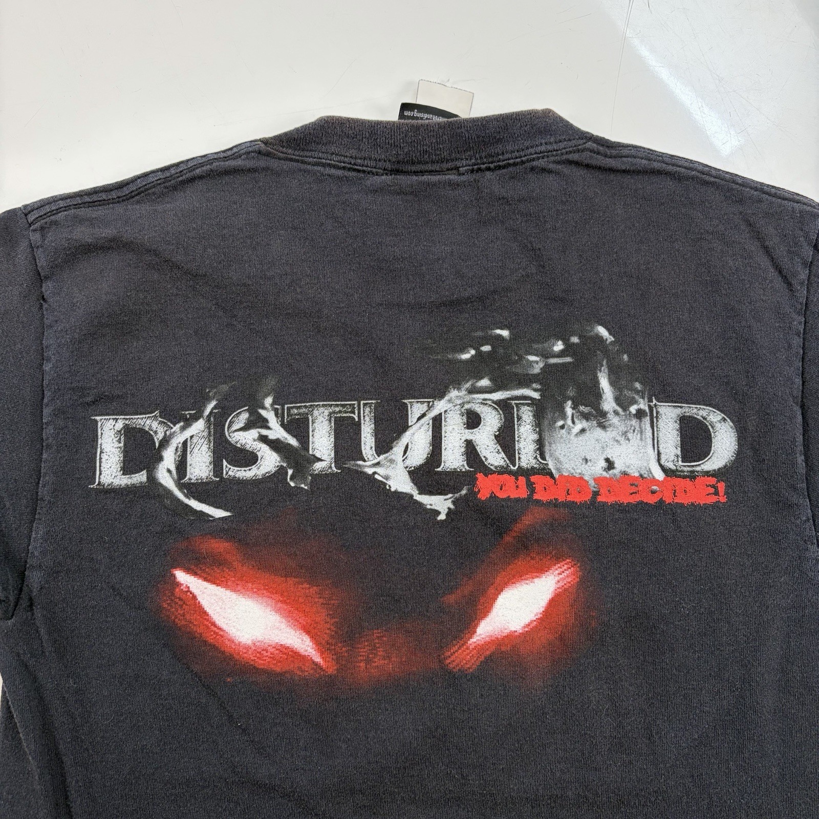 Vintage 90s Disturbed Smile Face Rock Giant Tag Band T-Shirt Size Medium gallery