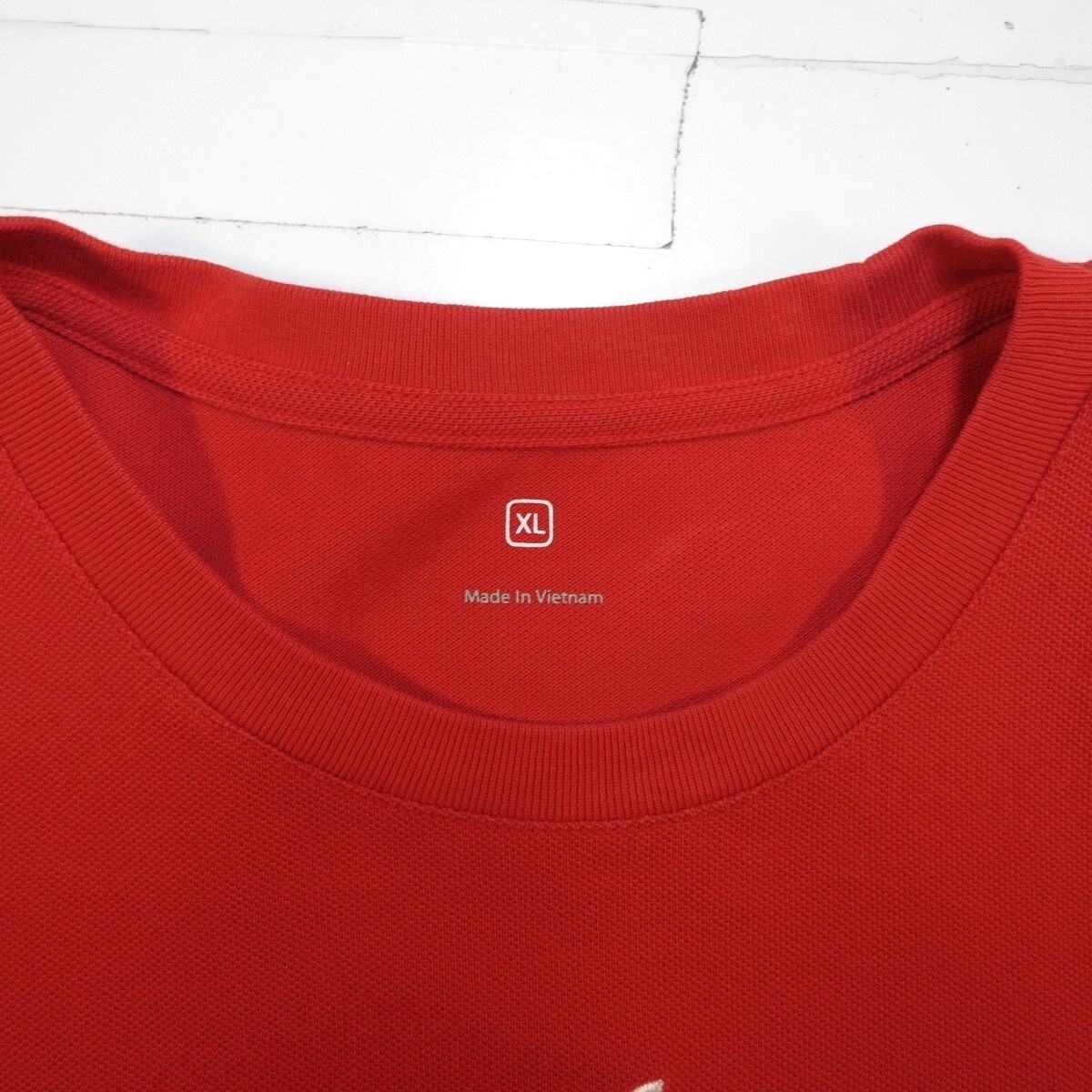 APPLE MAC STORE EMPLOYEE UNIFORM EMBROIDERED TEE T SHIRT Mens XL Red gallery