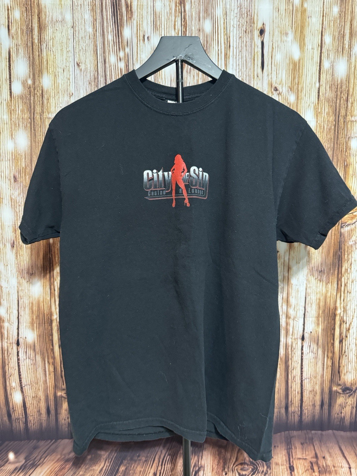 City of Sin Lounge & Casino Men's M Black Graphic Crew Neck Short Sleeve T-Shirt gallery