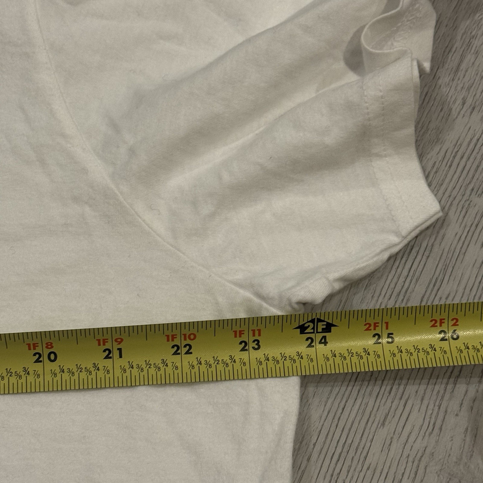 Adidas White Graphic Camo T-Shirt Mens Size XL Sports Classic Logo EUC gallery