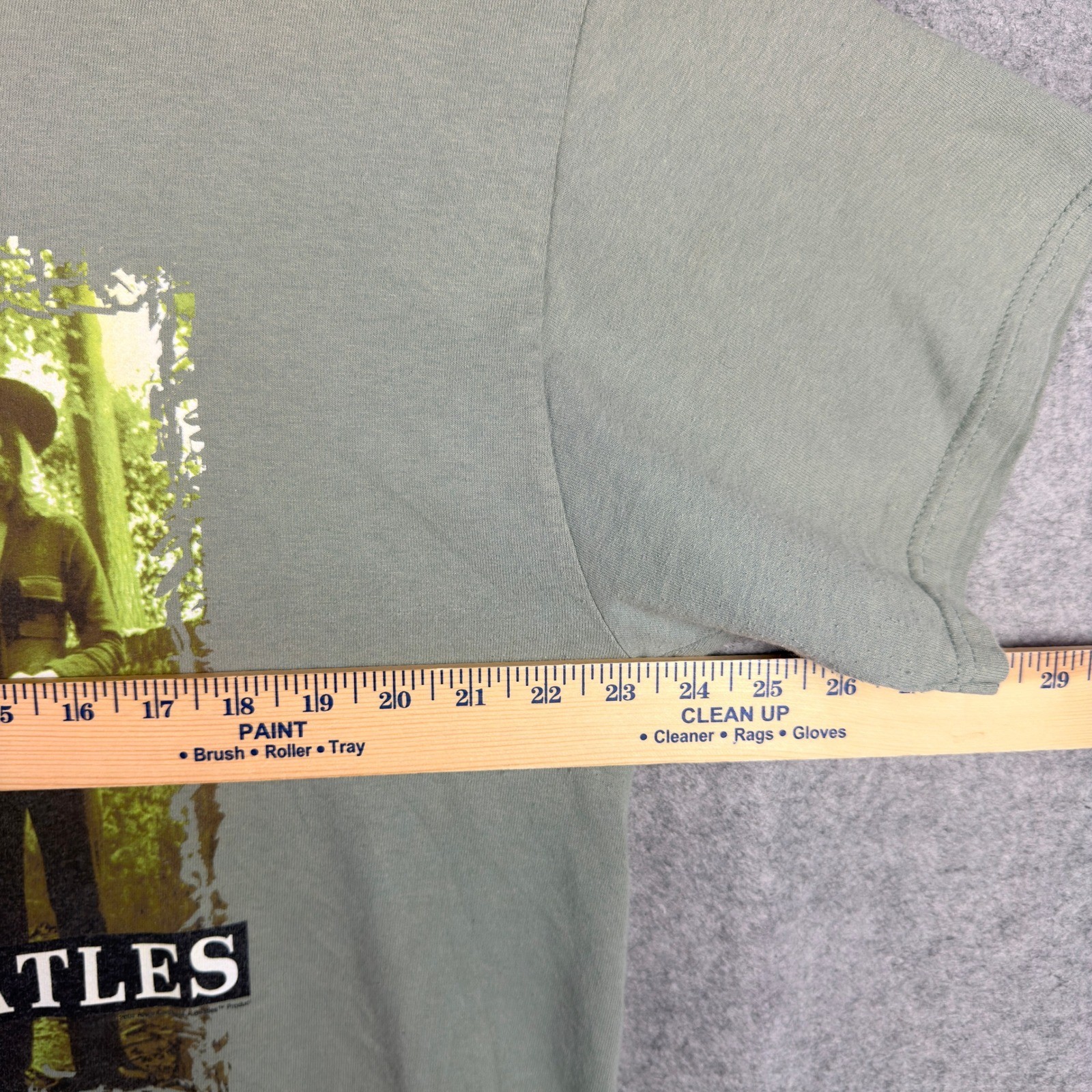 VINTAGE The Beatles T-Shirt Men Large Green 2002 Apple Corps Graphic Band Tee gallery