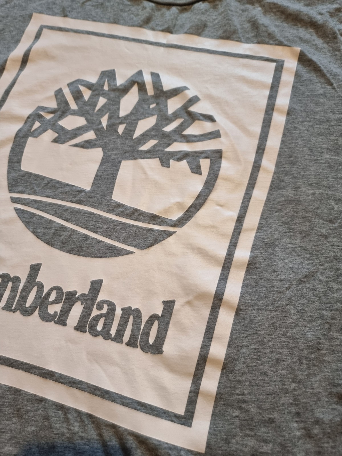 Timberland T-Shirt Mens XL Grey Short Sleeve Graphic Tee TB0A2AJ1 24 Inch P2P gallery