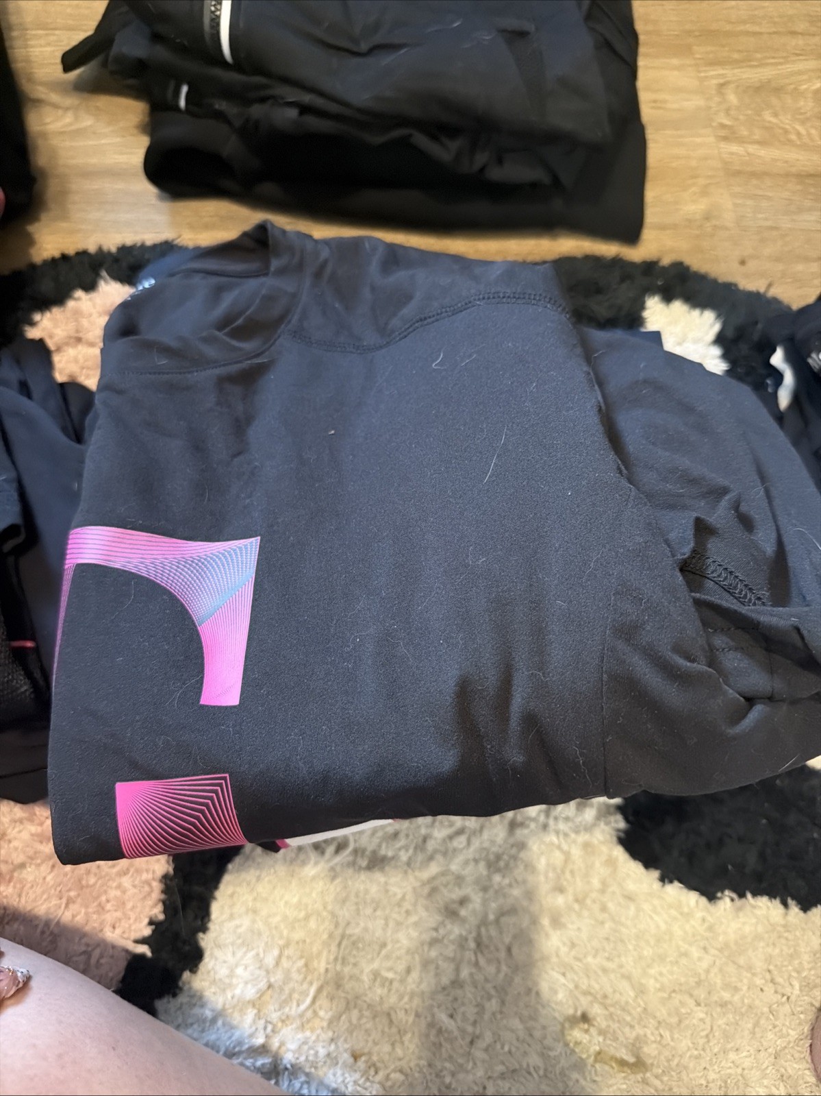 T Mobile Retail Ready Uniforms gallery