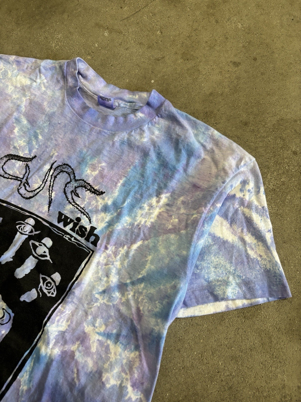 Vintage 1992 The Cure Wish Tour Band Tee Size XL Great Condition gallery