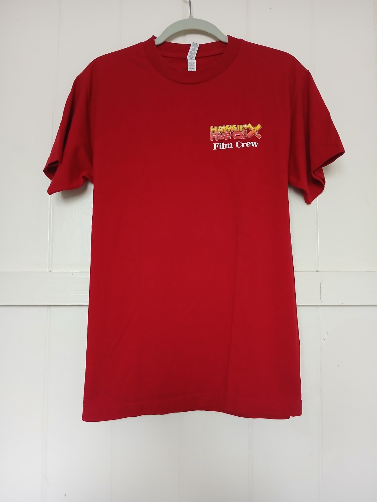 Hawaii Five-O Film Crew Season 10 Graphic T Shirt Men's Medium Red Short Sleeve gallery