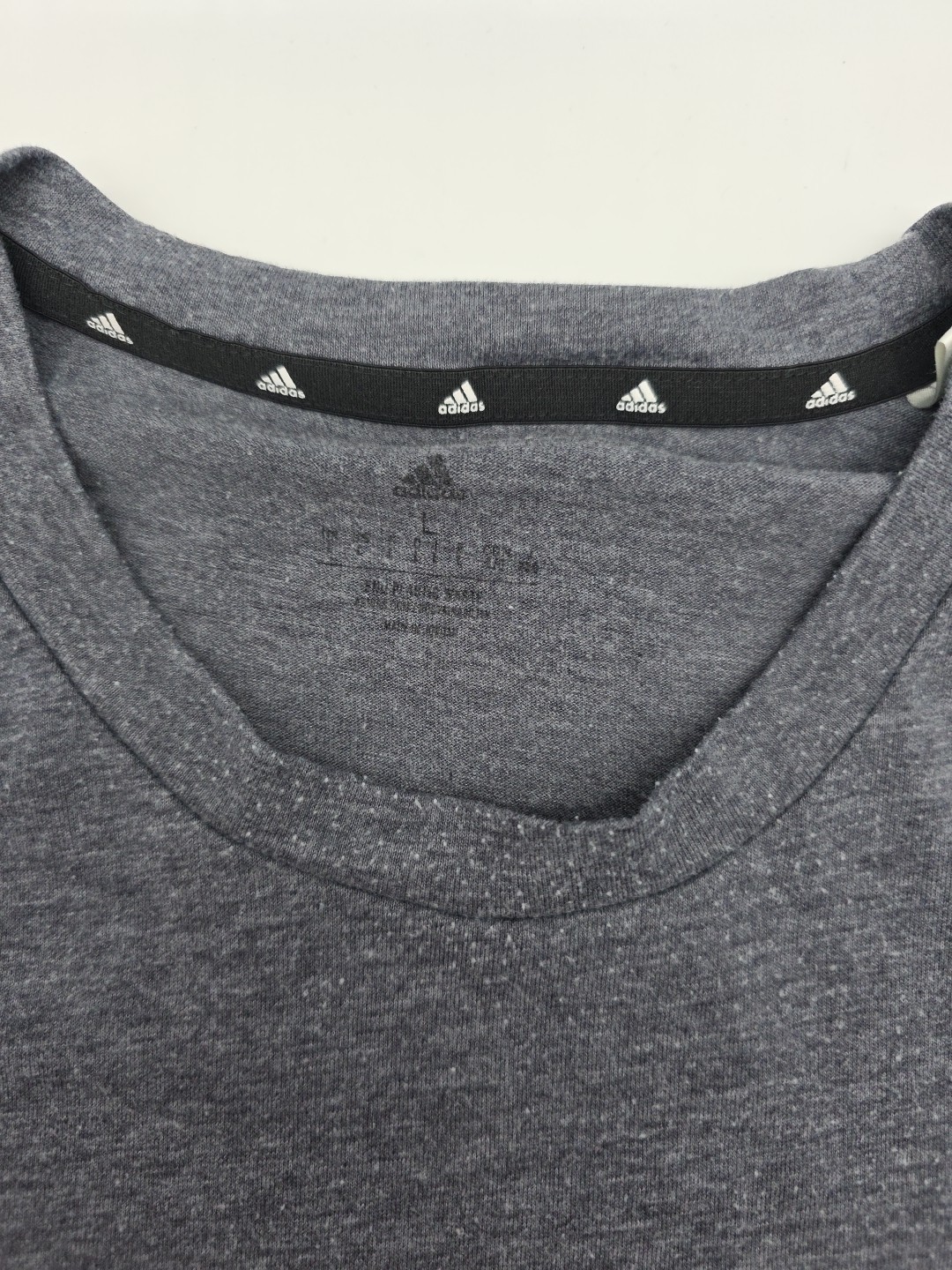 Adidas T-shirt Men Large Gray Graphic Print Logo Tee. #46055 gallery