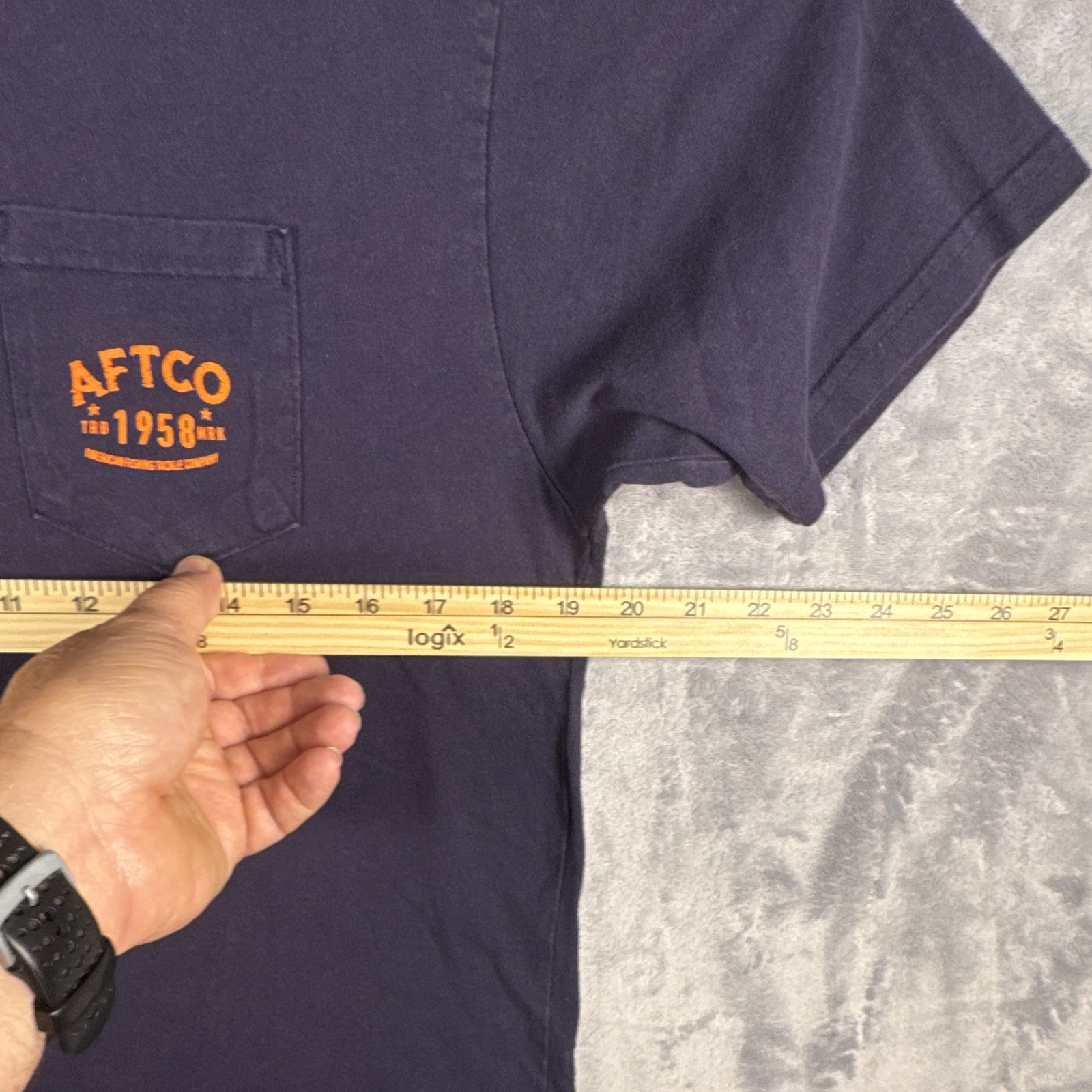 AFTCO Men's Navy Fishing Graphic Pocket Crew Neck T-Shirt Short Sleeve Size L gallery