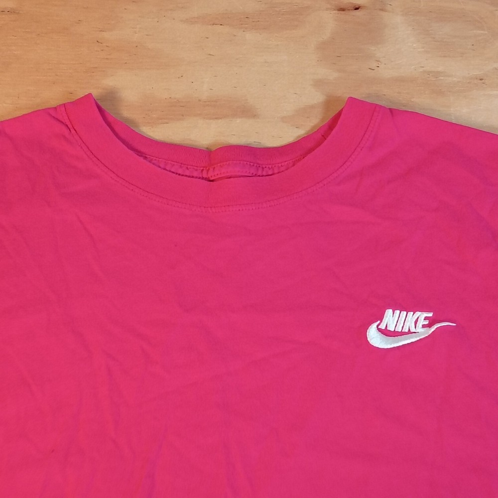 Nike Sportswear Club T-Shirt Mens L Pink Embroidered Swoosh Logo AR4997-666