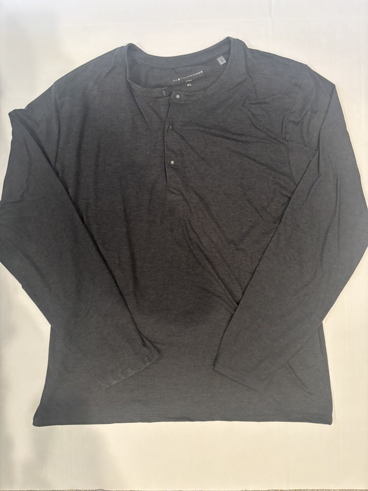 7 DIAMONDS Core Men’s Henley Performance Long Sleeve Gray Shirt – XL