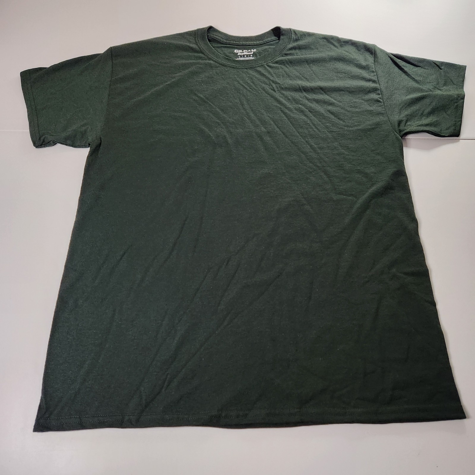 Gildan DryBlend Men's Large Short Sleeve Crew Neck T-Shirt Dark Green 50/50 NWOT gallery