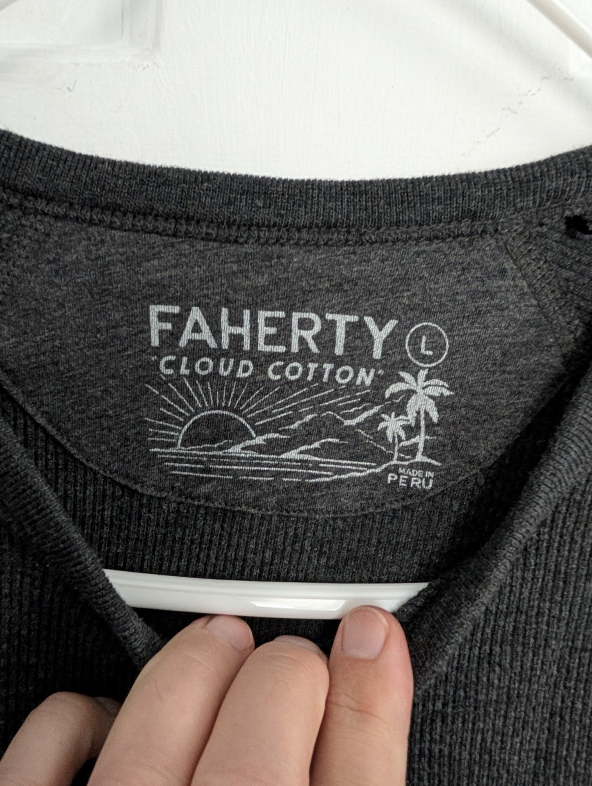 FAHERTY Waffle Knit Cloud Cotton Shirt Men's Large Dark Gray LS Thermal Crewneck gallery