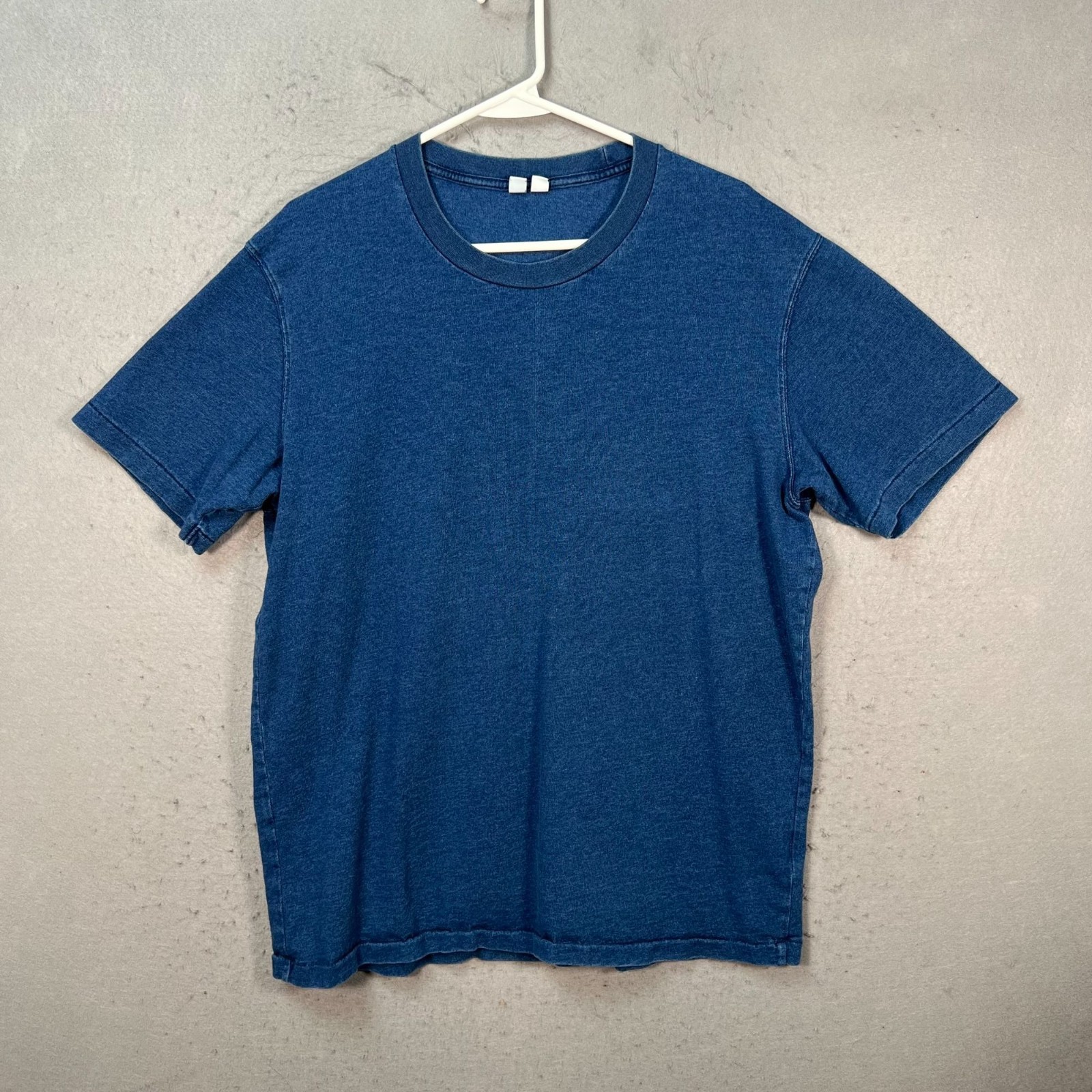 Uniqlo U Mens Size Large Blue Crewneck Cotton T-Shirt gallery