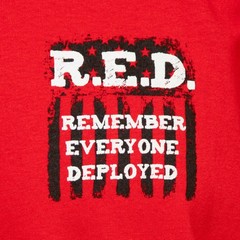“R.E.D. Remember Everyone Deployed” Men’s Graphic Print T-Shirt in Red, Medium