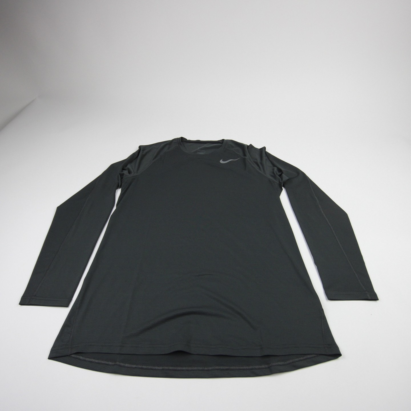 Nike Dri-Fit Long Sleeve Shirt Men's Dark Gray Used L gallery