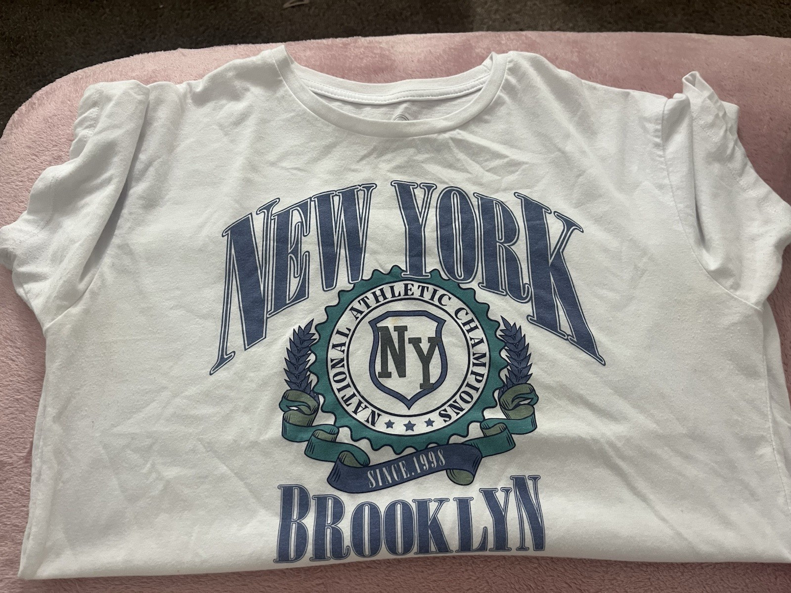 New York Men’s XL White New York Brooklyn Graphic Print Crew Neck T-Shirt
