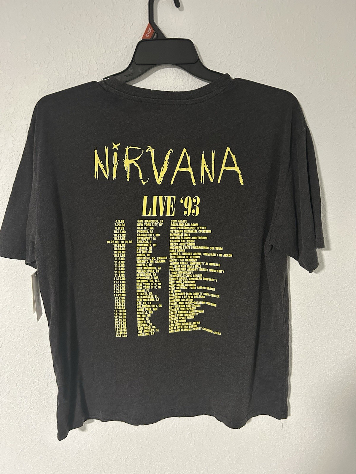 NWT Nirvana Smiley Face T Shirt Gray Yellow Gringe Rock N Roll Size M Cotton gallery