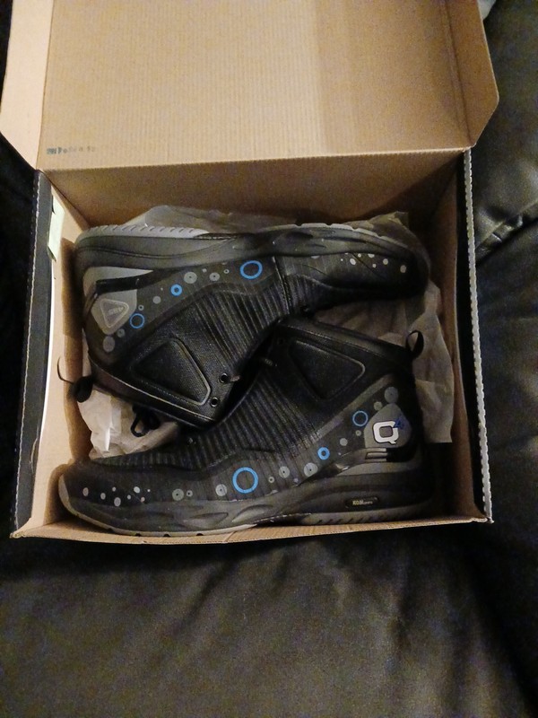 New Q4 Sports Q4MB-013 Jet Black Basketball Shoe size 12