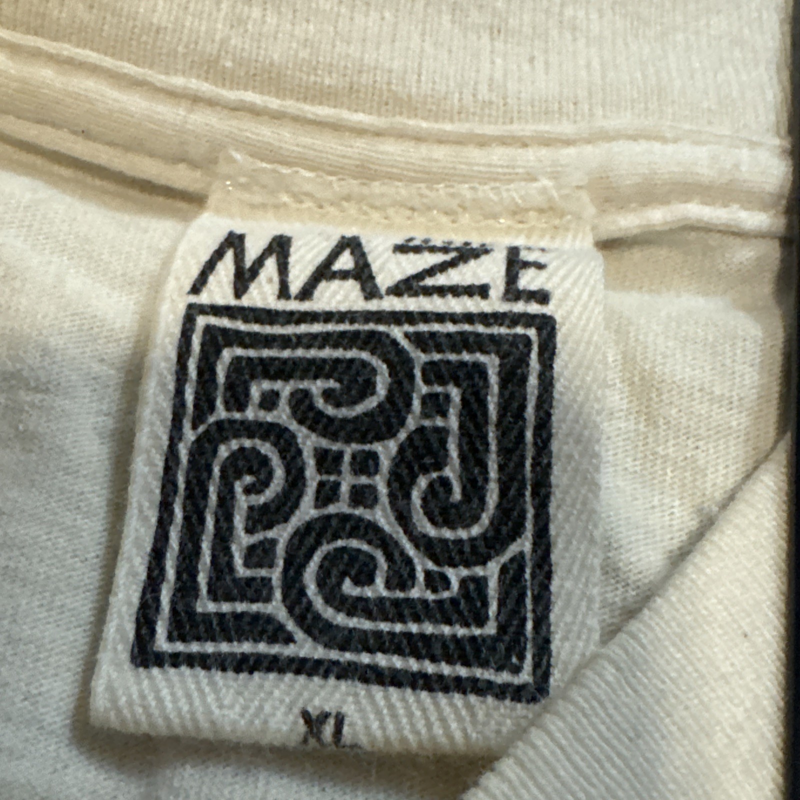 Vintage 1994 Blooming Bear Flower Animal Nature White T-Shirt Maze Brand XL gallery