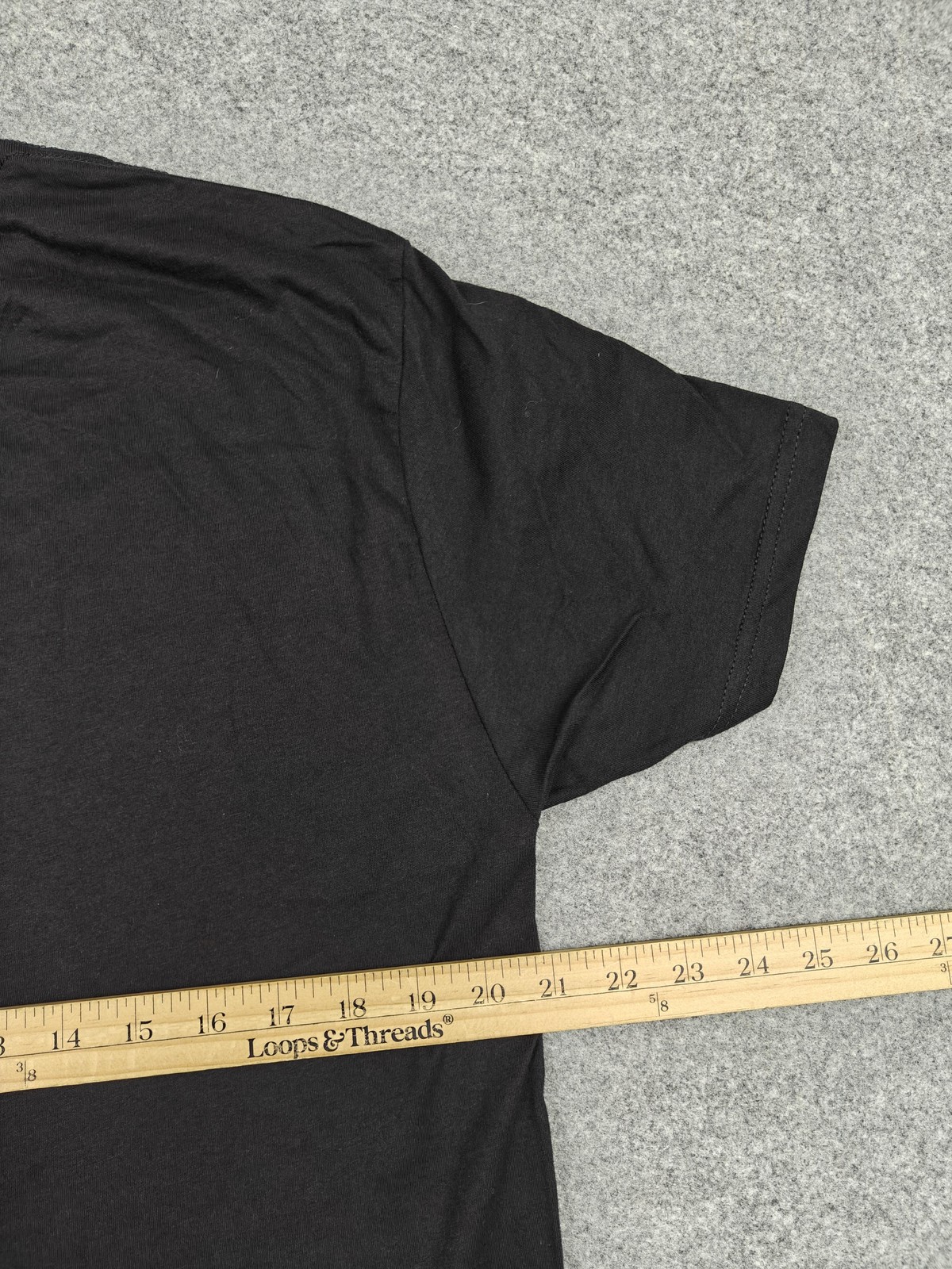 The Thread Shop Shirt Mens Large Black Carlos Vives 2021/2022 Tour Graphic Tee gallery