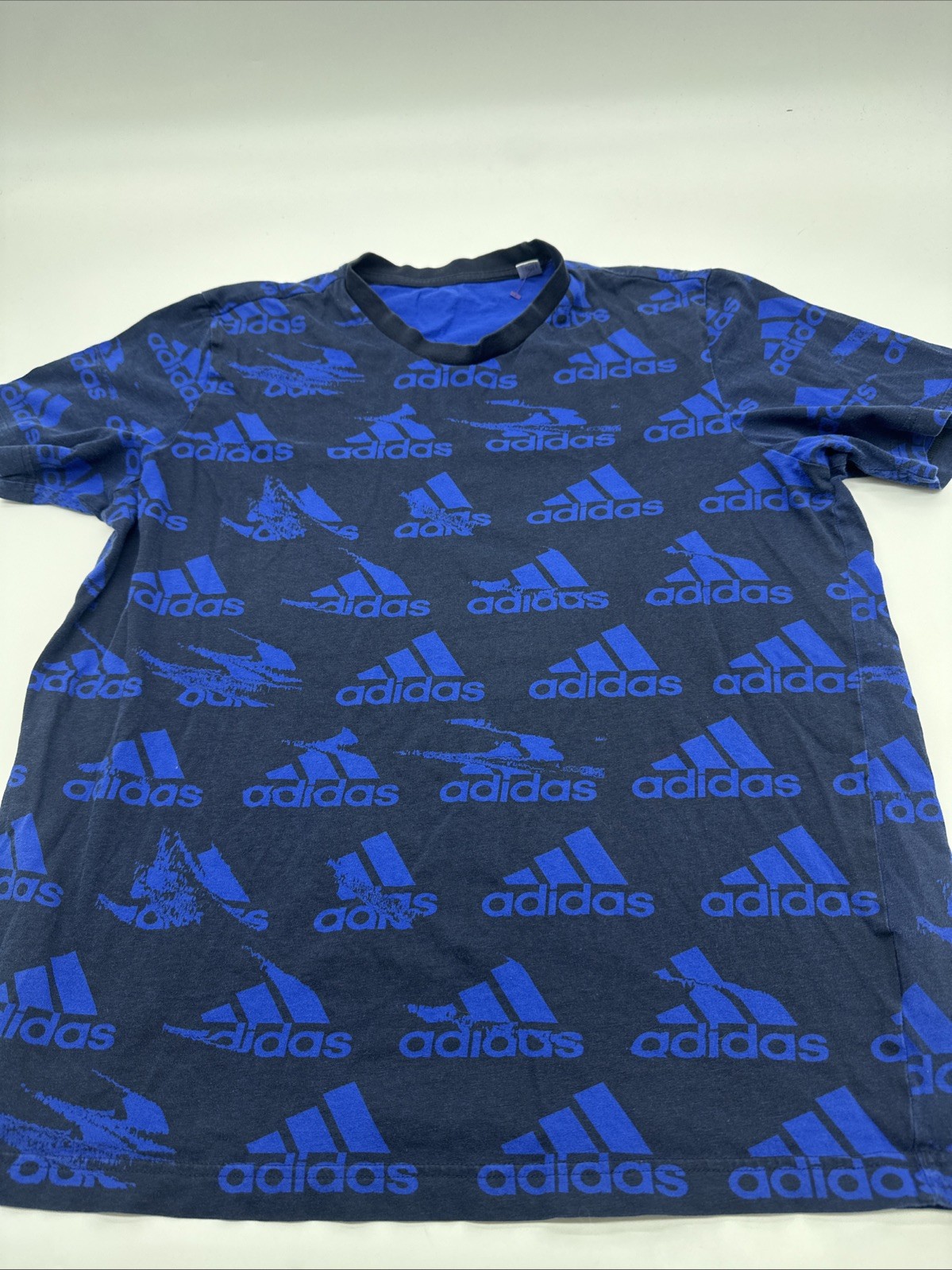 Adidas T-Shirt Men Small Aop Logo Multicolor ..#29834 gallery